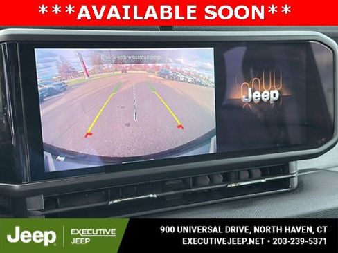 Used 2024 Jeep Wrangler Unlimited w/ Convenience Group image 15