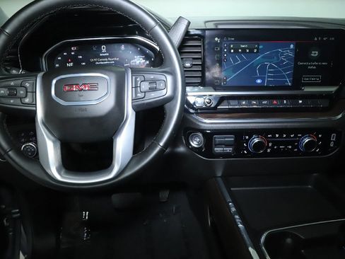 Used 2024 GMC Sierra 3500 SLT w/ SLT Premium Package AWD/4WD image 31