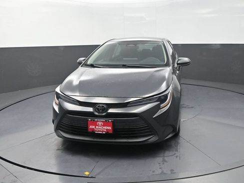 Certified 2024 Toyota Corolla LE FWD image 2