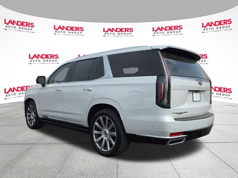 Used 2023 Cadillac Escalade Premium Luxury Platinum w/ Heavy-Duty Trailer Package AWD/4WD image 5