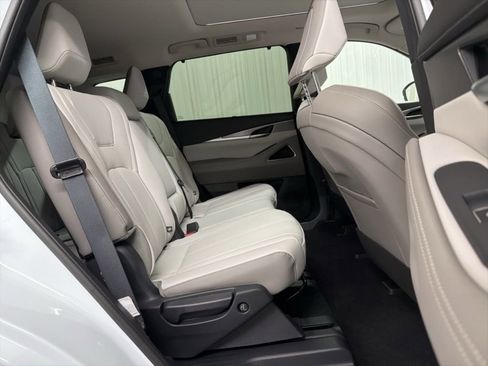Certified 2026 INFINITI QX60 Luxe w/ Cargo Package image 33