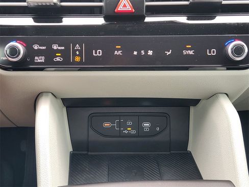 New 2026 Kia Sportage EX image 14