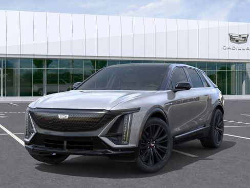 New 2025 Cadillac Lyriq Sport image 30