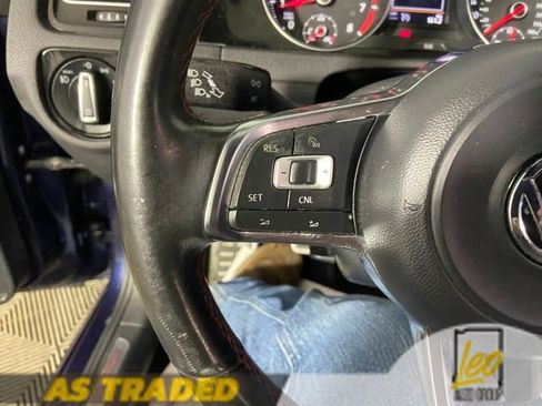 Used 2015 Volkswagen Golf 4-Door FWD image 19