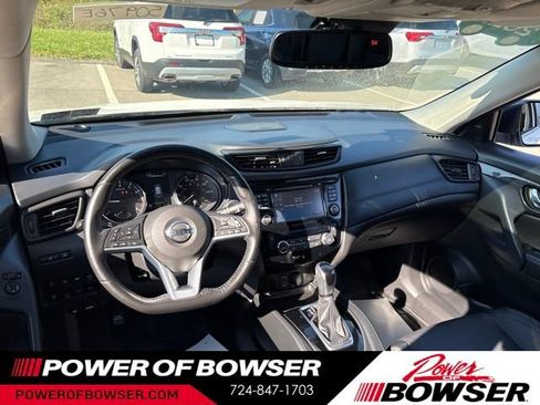 Used 2017 Nissan Rogue SL w/ SL Premium Package AWD/4WD image 10