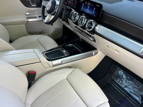 Certified 2026 Mercedes-Benz GLB 250 image 35