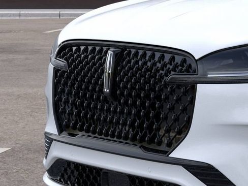 New 2026 Lincoln Aviator 2WD image 17