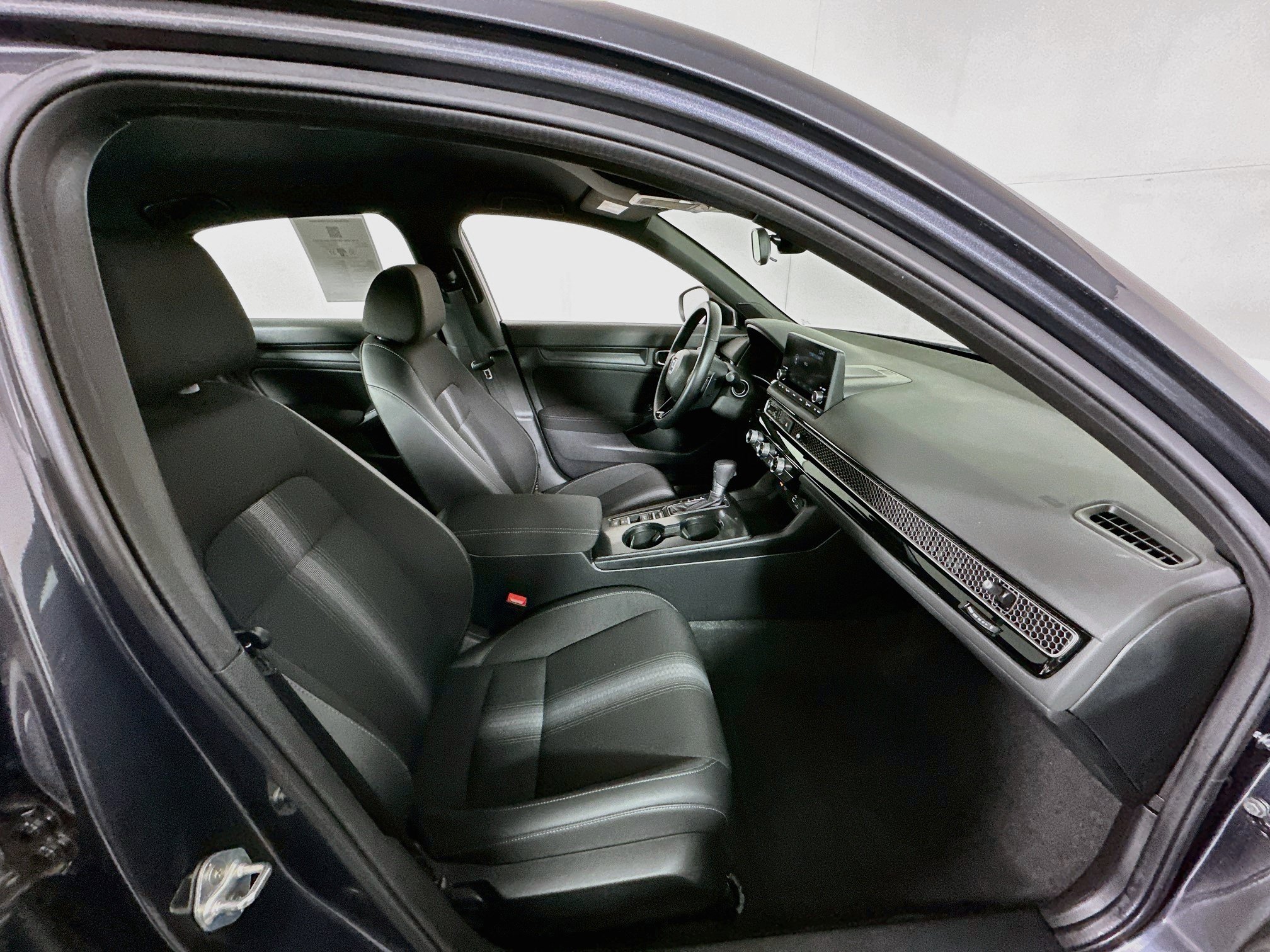 Used 2024 Honda Civic Sport image 31
