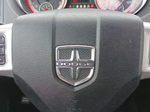 Used 2019 Dodge Grand Caravan GT FWD image 23