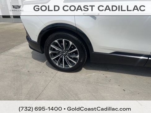 Used 2024 Cadillac Lyriq Sport image 6