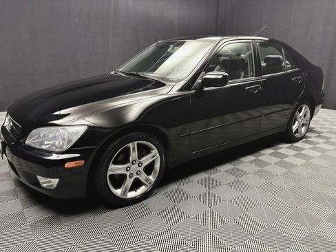 Used 2003 Lexus IS 300 RWD image 14