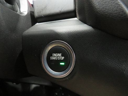 Used 2019 GMC Terrain SLE image 21