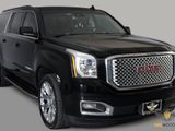 Used 2017 GMC Yukon XL SLE w/ SLE Value Package image 2