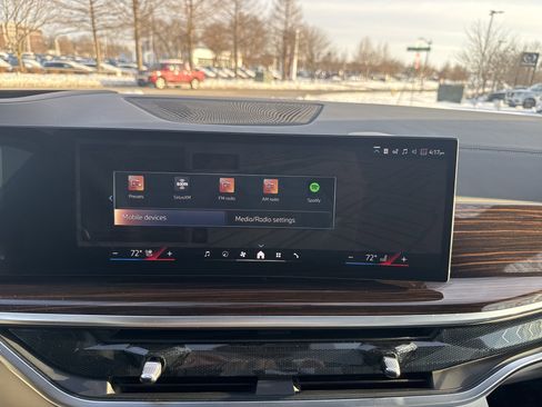 New 2026 BMW X7 xDrive40i w/ Executive Package image 14