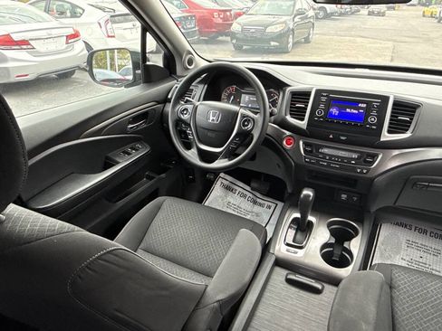Used 2019 Honda Ridgeline Sport image 18