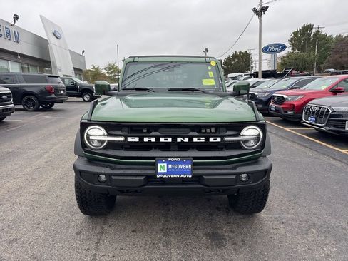 New 2025 Ford Bronco Outer Banks w/ Sasquatch Package AWD/4WD image 34