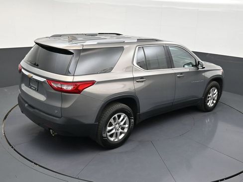 Used 2018 Chevrolet Traverse LT FWD image 16