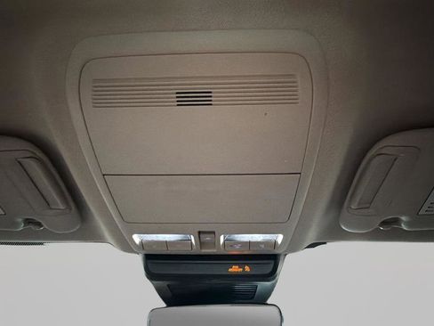 Used 2024 MAZDA MAZDA3 s image 22