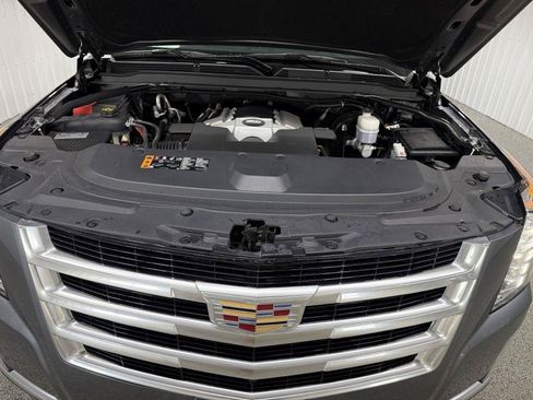 Used 2020 Cadillac Escalade ESV Premium Luxury AWD/4WD image 60