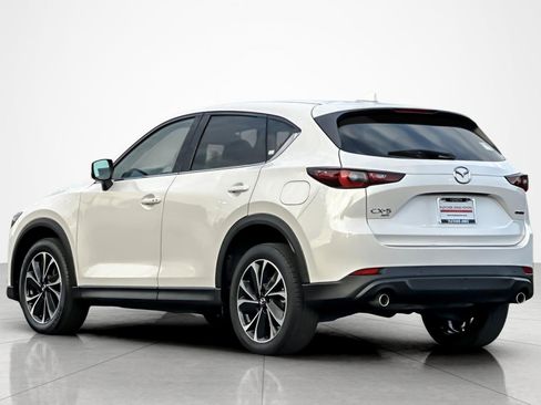 Used 2022 MAZDA CX-5 AWD 2.5 S w/ Premium Package image 3