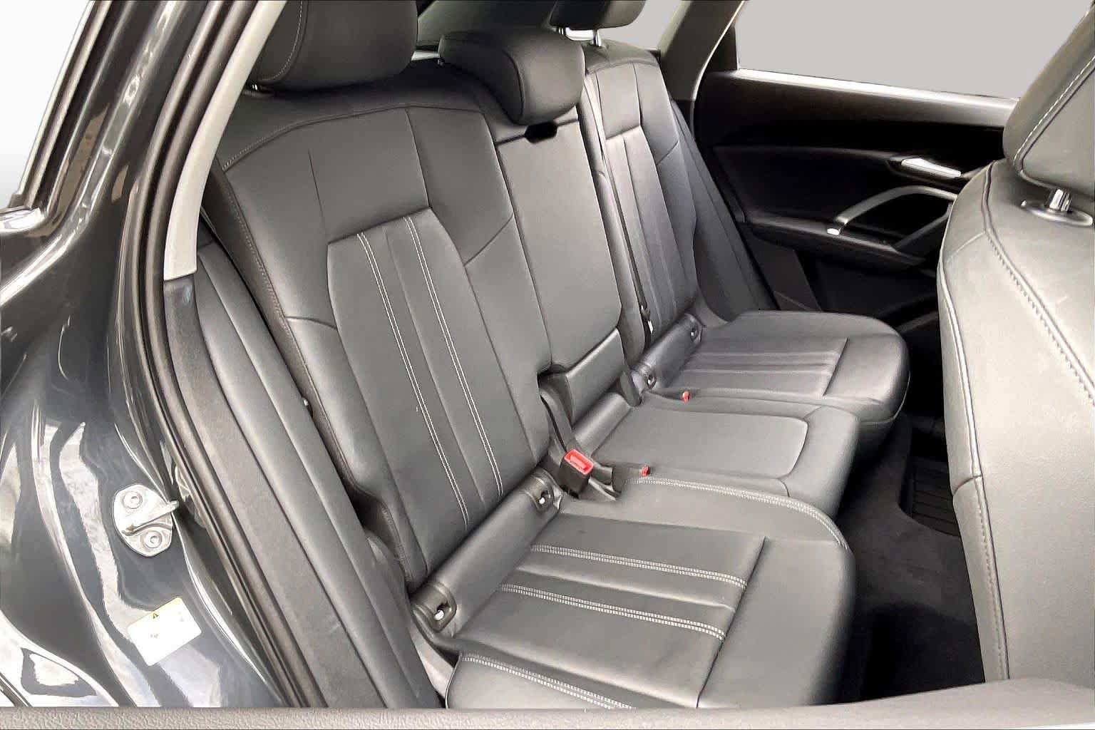 Used 2026 Audi Q5 Premium AWD/4WD image 20