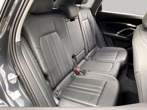 Used 2026 Audi Q5 Premium AWD/4WD image 20