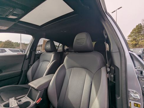 Used 2024 Subaru Crosstrek 2.5i Wilderness image 9