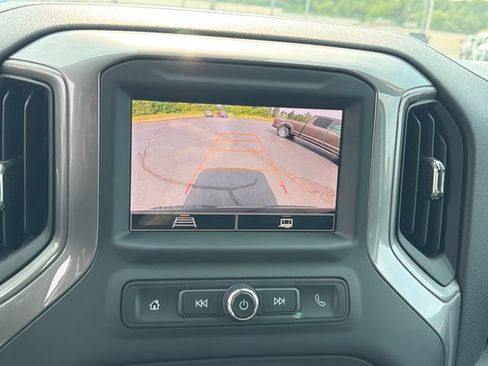 Used 2024 Chevrolet Silverado 1500 Custom Trail Boss w/ Turbomax Blackout Package AWD/4WD image 24