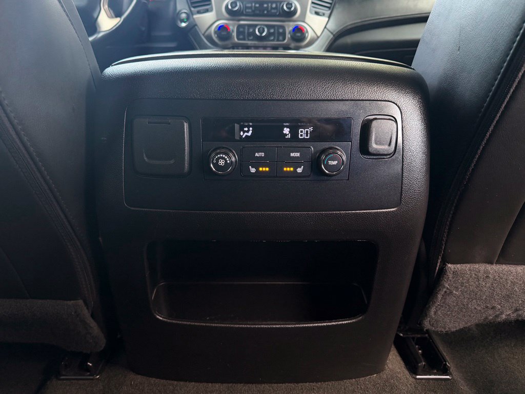 Used 2018 GMC Yukon XL Denali RWD image 38