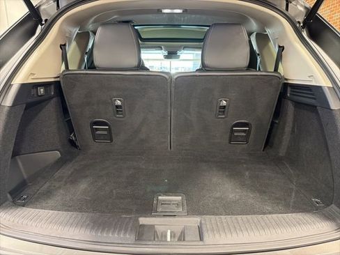 Used 2023 Acura MDX SH-AWD w/ Technology Package image 36