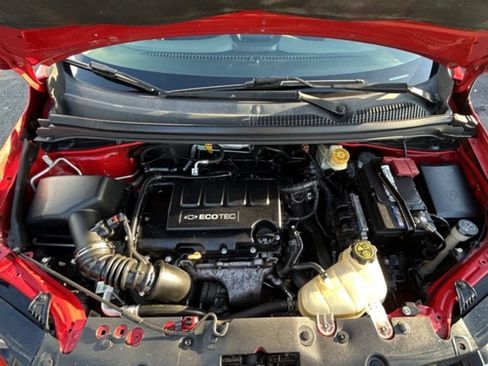 Used 2013 Chevrolet Sonic LT FWD image 2