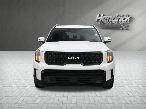 Used 2024 Kia Telluride SX Prestige X-Pro AWD/4WD image 3