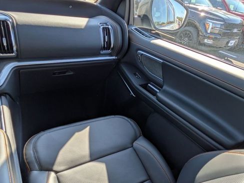 New 2026 Ford Expedition Tremor image 17