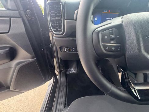 Used 2025 Ford Ranger XLT w/ Equipment Group 301A High RWD image 14