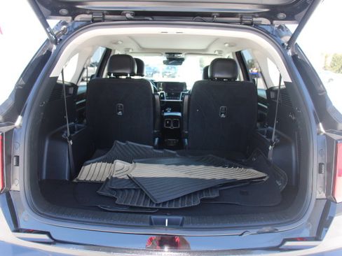 Used 2022 Kia Sorento SX FWD image 14
