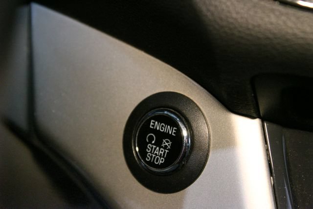 Used 2013 Ford Escape SEL AWD/4WD image 25