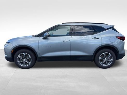 Used 2024 Chevrolet Blazer LT w/ LPO, Cargo Package AWD/4WD image 2