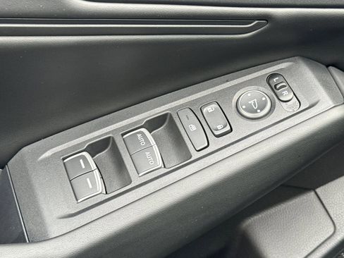 Used 2024 Honda Accord EX image 13