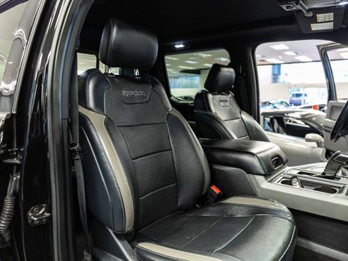Used 2018 Ford F150 Raptor w/ Equipment Group 802A Luxury image 16