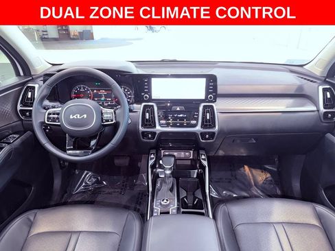 Used 2022 Kia Sorento SX AWD/4WD image 11