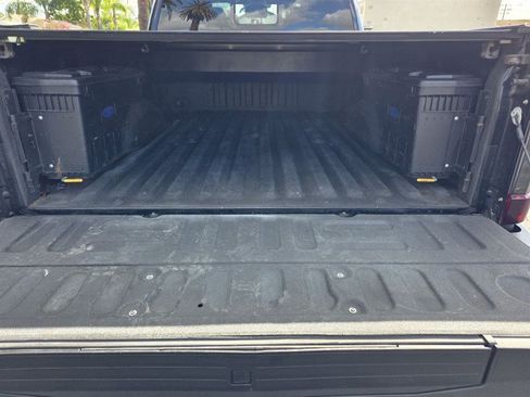 Used 2017 Ford F250 Platinum AWD/4WD image 30