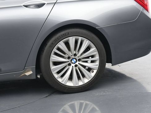 Used 2015 BMW 740i RWD image 13