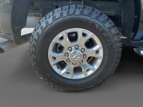 Certified 2019 RAM 2500 Laramie AWD/4WD image 10