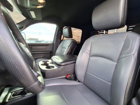 Used 2023 RAM 2500 Tradesman image 10