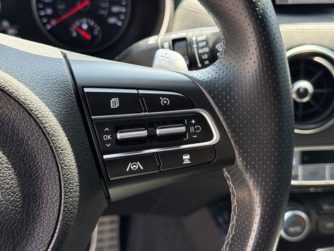 Used 2022 Kia Stinger GT-Line RWD image 36