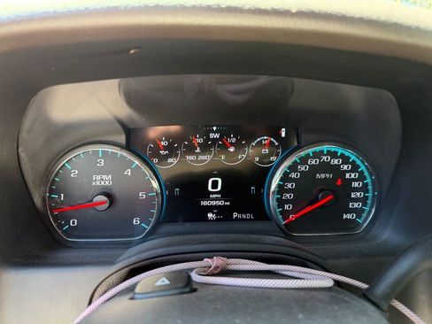 Used 2017 GMC Yukon XL Denali w/ Open Road Package image 8