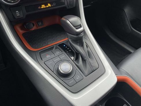 Used 2024 Toyota RAV4 Adventure image 20