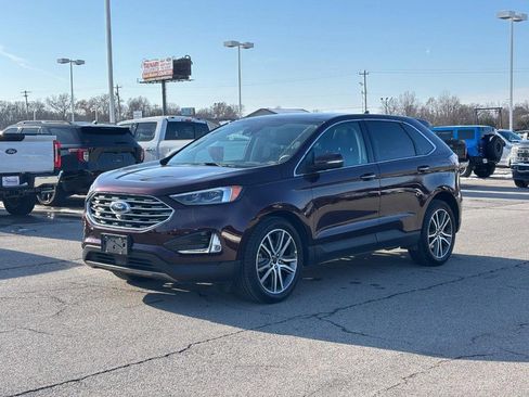 Used 2024 Ford Edge Titanium w/ Equipment Group 301A image 8