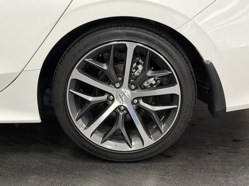 Used 2024 Honda Civic Touring image 16