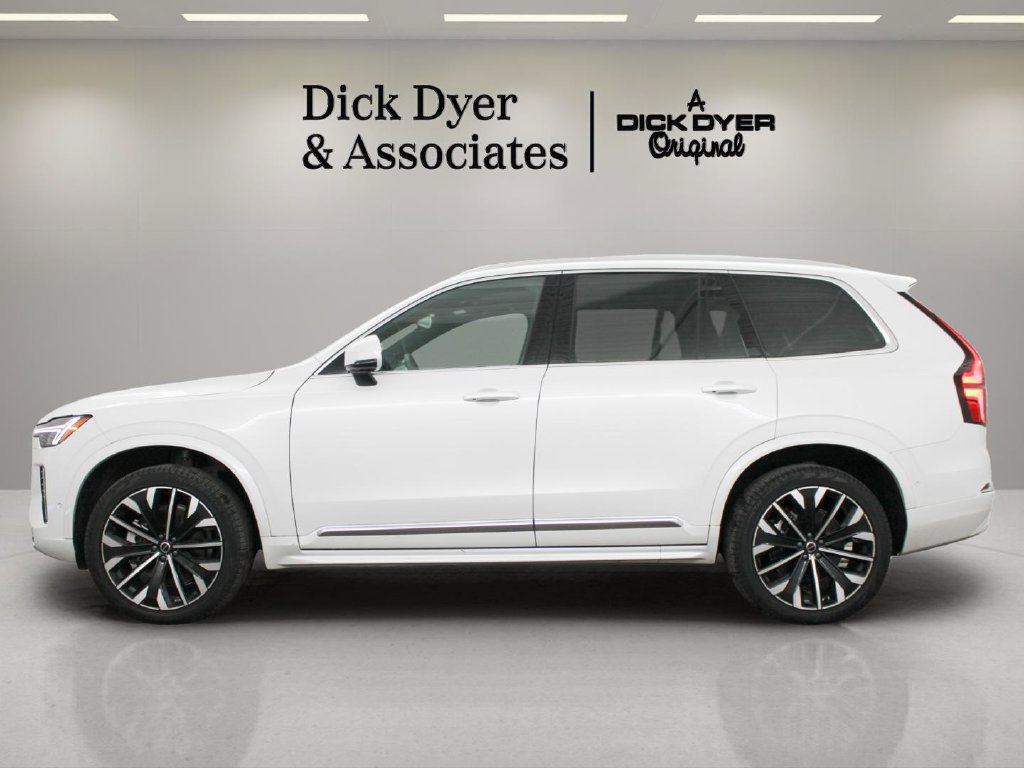 Certified 2025 Volvo XC90 B5 Ultra AWD/4WD image 15